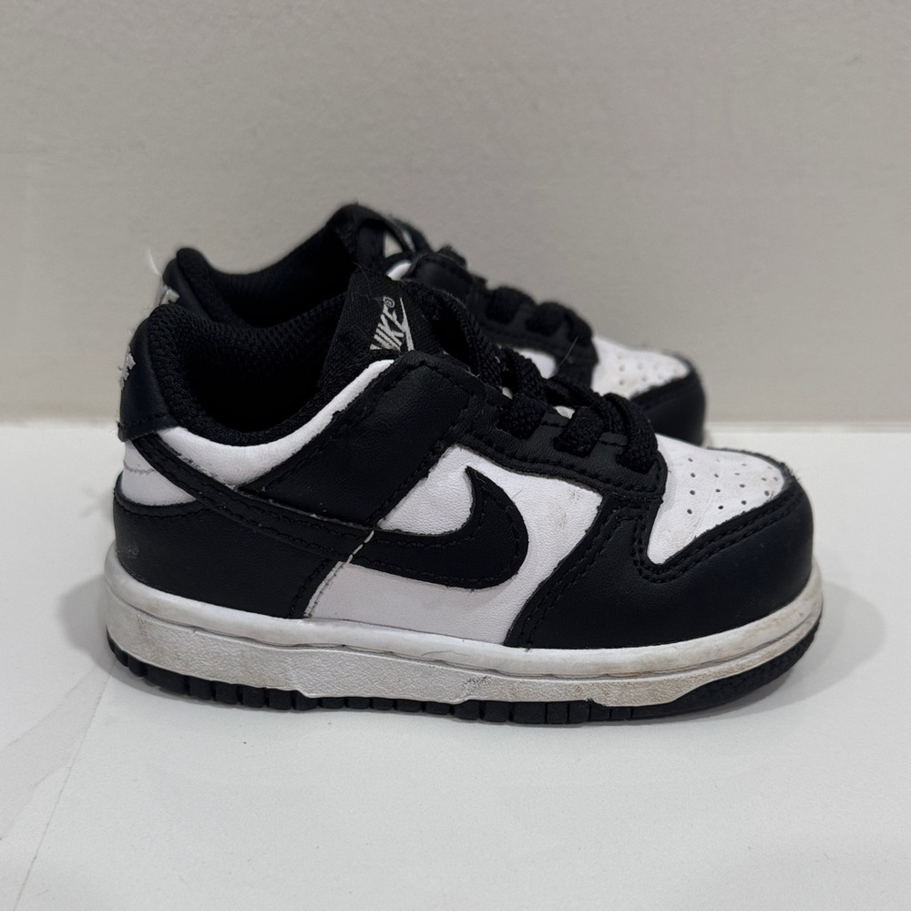 Nike Kids Black and White Low-Top Sneakers with Swoosh